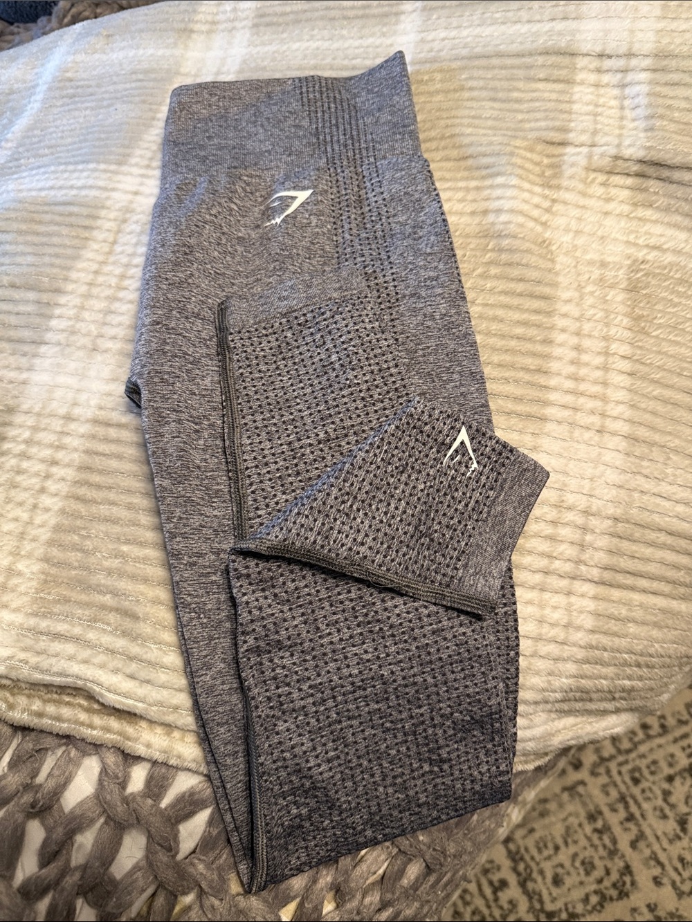 GYMSHARK Medium Seamless Gray Athletic Leggings